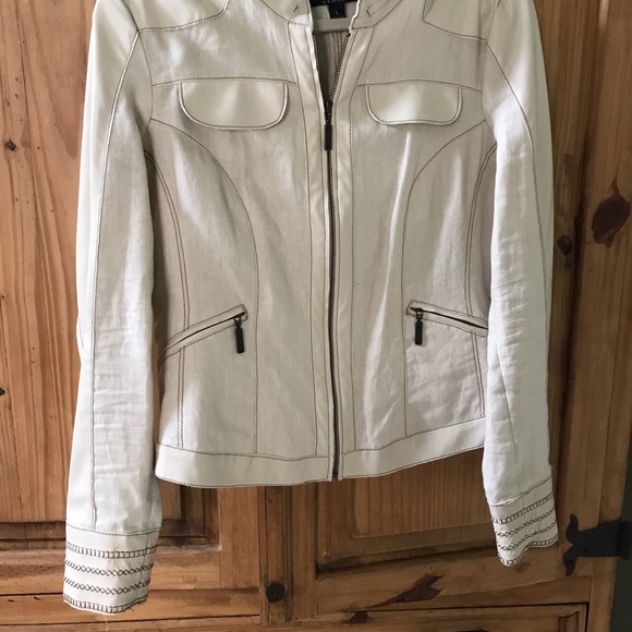 Jacket - Picture 3 of 3